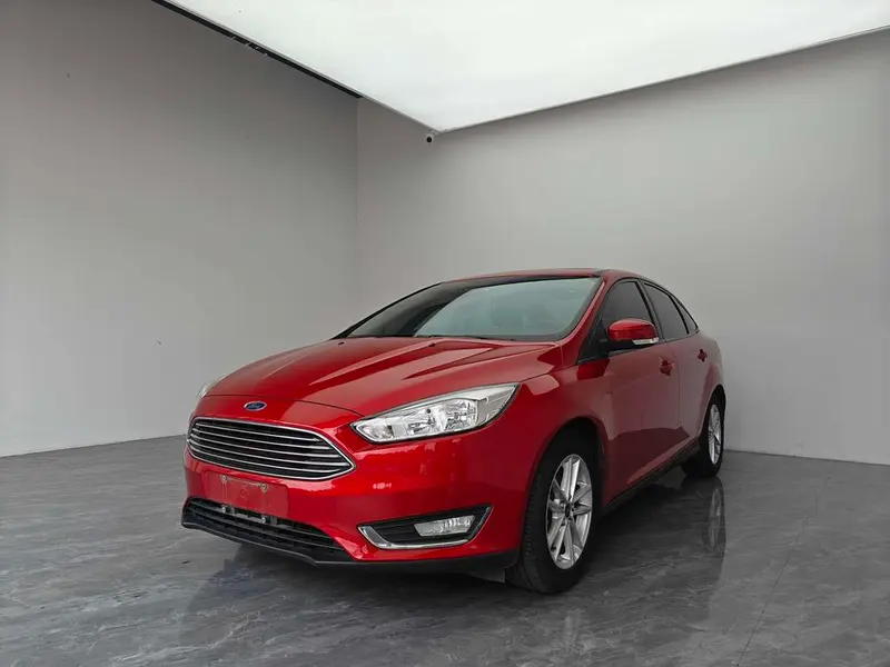 Ford Focus Sedan 1.6L Auto Style Version Edition, 2017 — фото 1