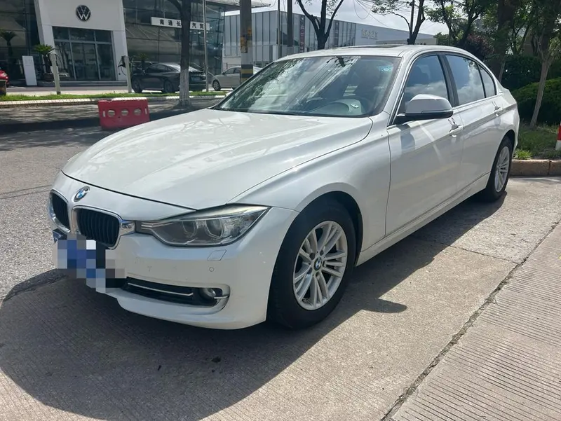 BMW 3-Series, 2015