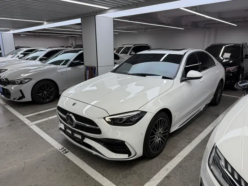 Mercedes-Benz C-Class, 2024