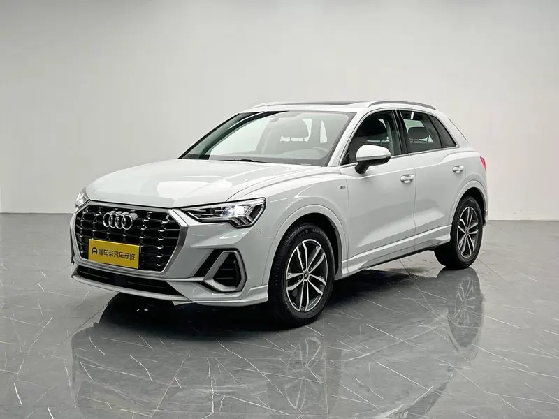 Audi Q3, 2021