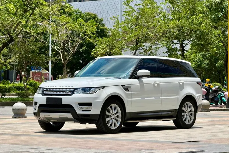 Land Rover Range Rover Sport 3.0 V6 SC HSE, 2015 — фото 1