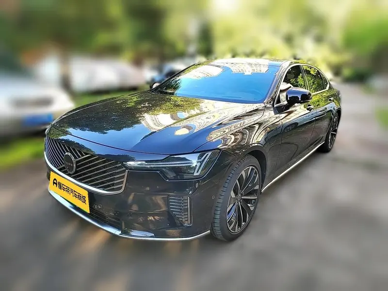 Volvo S90 PHEV T8 4WD Long Range Luxury Edition, 2026 — фото 1