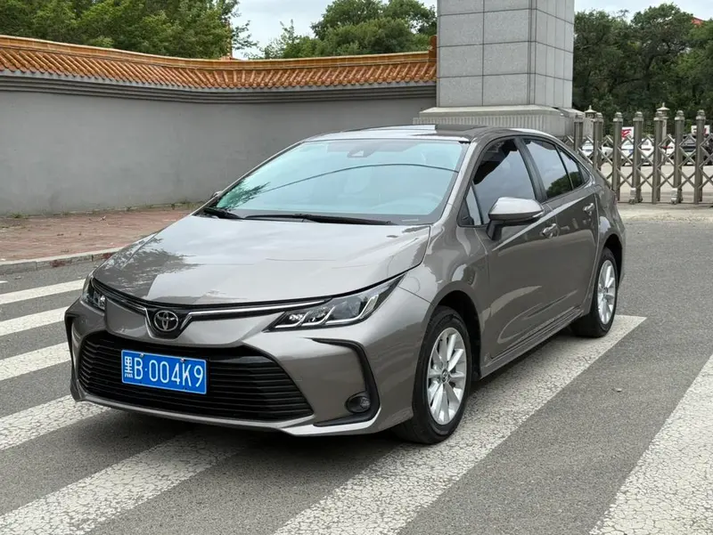 Toyota Corolla 1.2T S-CVT Edition, 2023 — фото 1