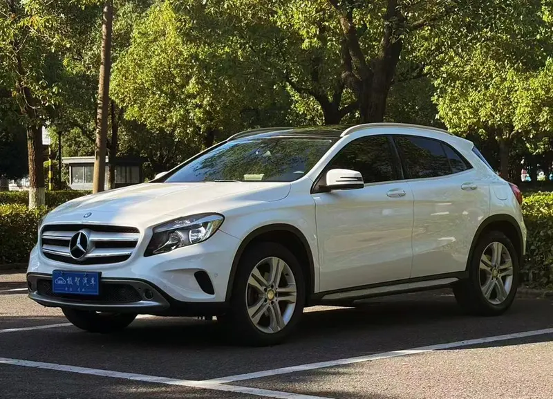 Mercedes-Benz GLA GLA 200 Version, 2016 — фото 1
