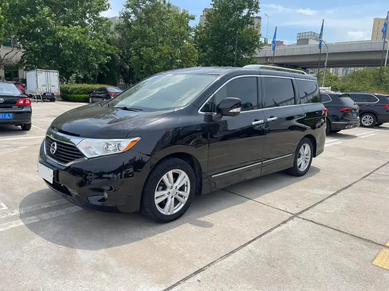 Nissan Quest, 2015