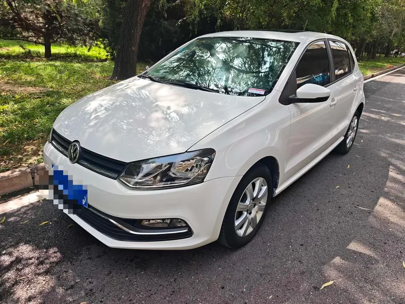 Volkswagen Polo 1.6L Auto Comfort Version, 2016 — фото 1