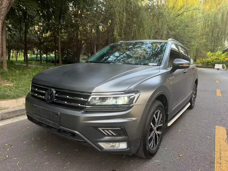 Volkswagen Tiguan L, 2017