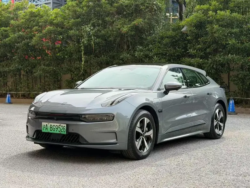 Zeekr 001, 2022