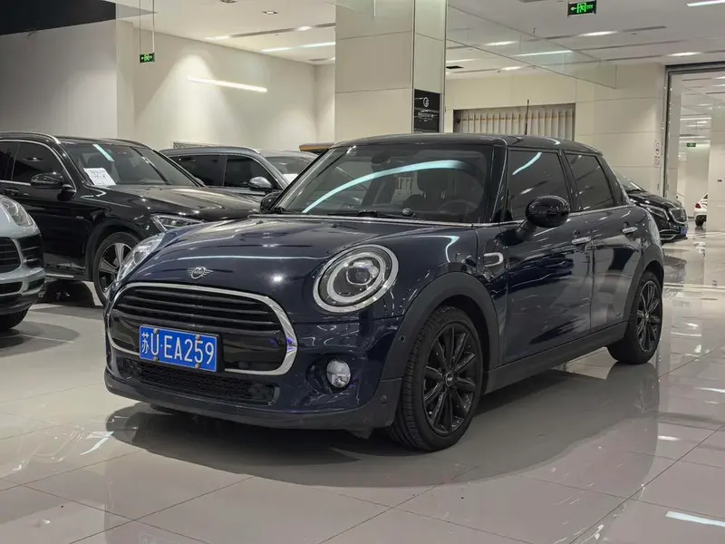 MINI MINI 1.5T COOPER Artist Edition, 2019 — фото 1