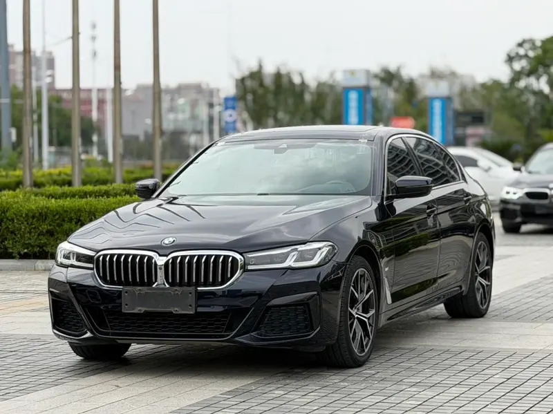 BMW 5-Series, 2021