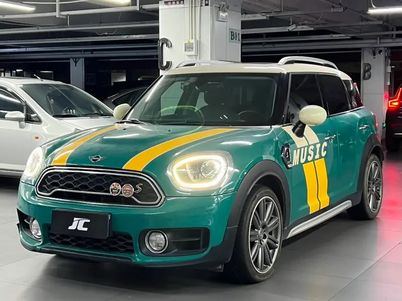 MINI COUNTRYMAN 2.0T COOPER S ALL4 Artist, 2018 — фото 1