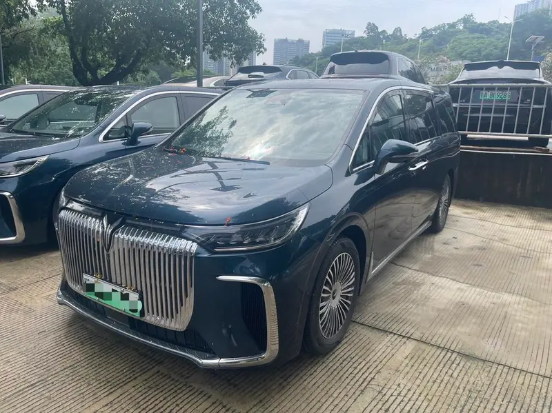 Voyah Dreamer PHEV, 2025