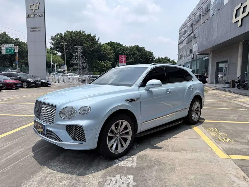Bentley Bentayga, 2021