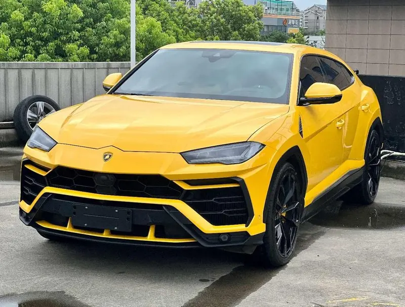 Lamborghini Urus 4.0T V8, 2018 — фото 1