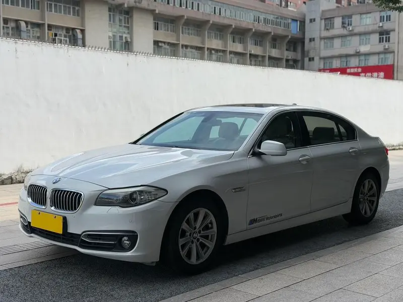 BMW 5-Series, 2012