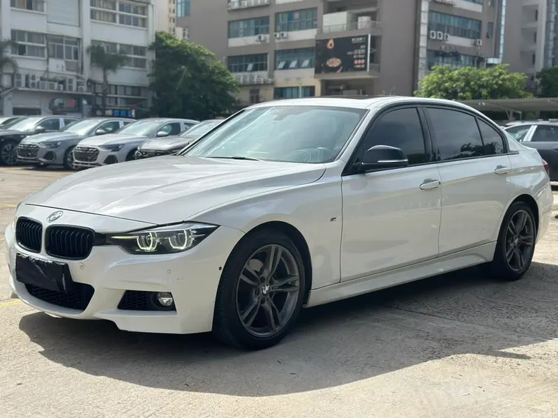 BMW 3-Series, 2018