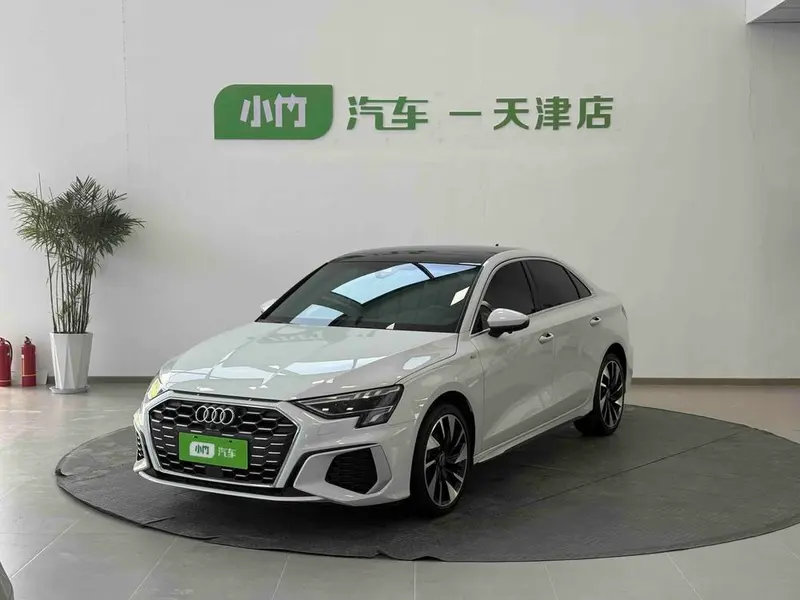 Audi A3 Facelift A3L Limousine 35 TFSI Fashion Sport Version, 2023 — фото 1