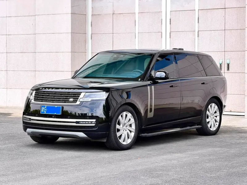 Land Rover Range Rover 3.0 L6 400PS Extended Edition 7 Seater, 2024 — фото 1