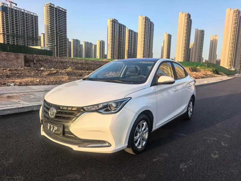 Changan Yuexiang 1.5L DCT Luxury Version CN6, 2019 — фото 1