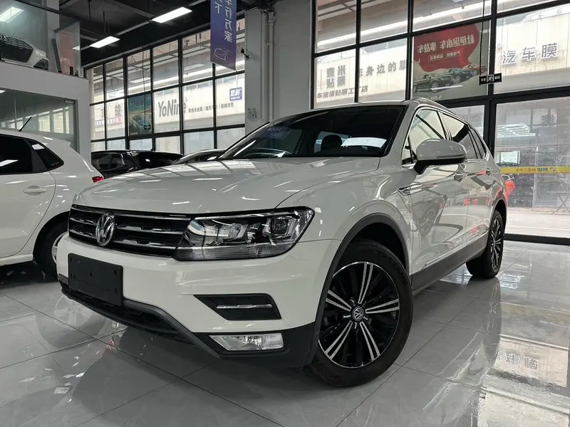 Volkswagen Tiguan L 330TSI Auto 2WD Panoramic Comfort Edition CN6, 2019 — фото 1