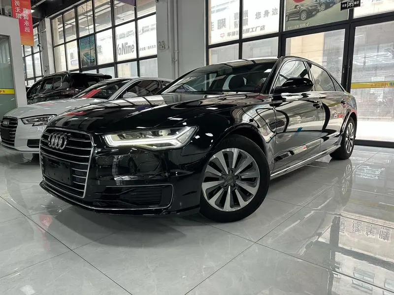Audi A6L TFSI Comfort Version, 2017 — фото 1