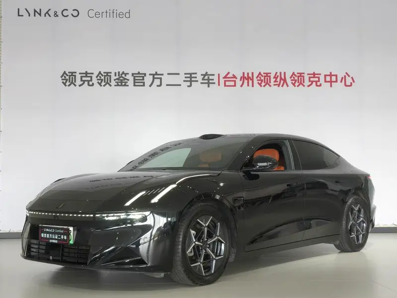 Lynk & Co 10 EM-P, 2025