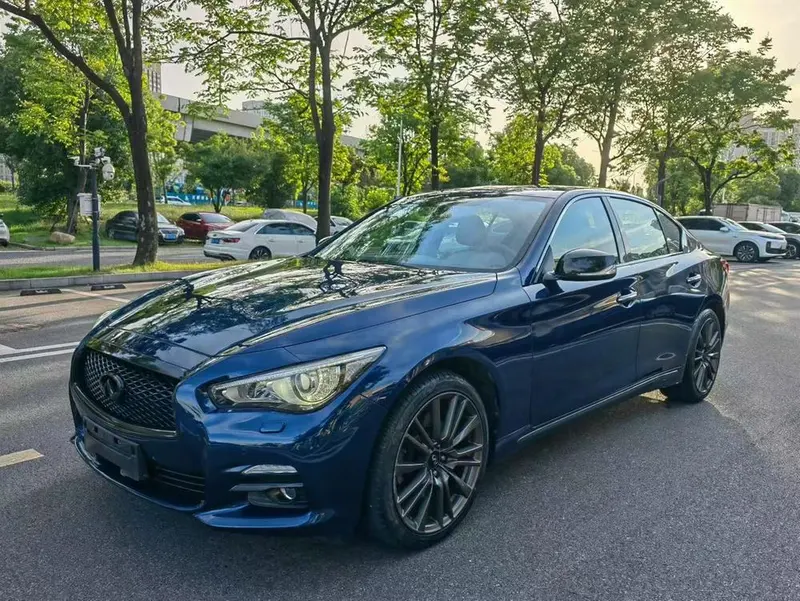 Infiniti Q50L, 2016