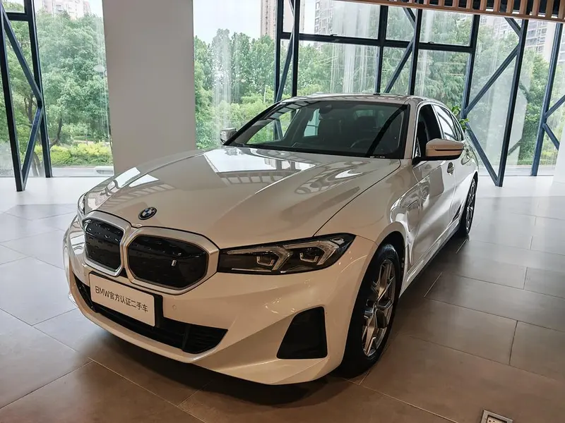 BMW i3, 2022