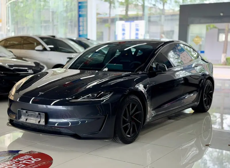 Tesla Model 3 High Performance AWD Edition, 2024 — фото 1