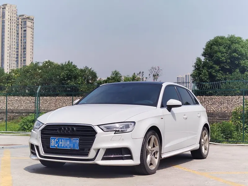 Audi A3 Sportback 35 TFSI Fashion Version CN6, 2019 — фото 1