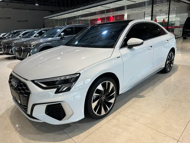 Audi A3 A3L Limousine 35 TFSI Fashion Sport Version, 2023 — фото 1