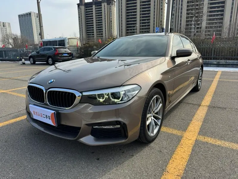 BMW 5-Series, 2018
