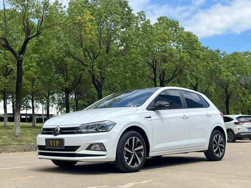 Volkswagen Polo рестайлинг Plus 1.5L автомат 潮酷 Умный премиум, 2023 — фото 1
