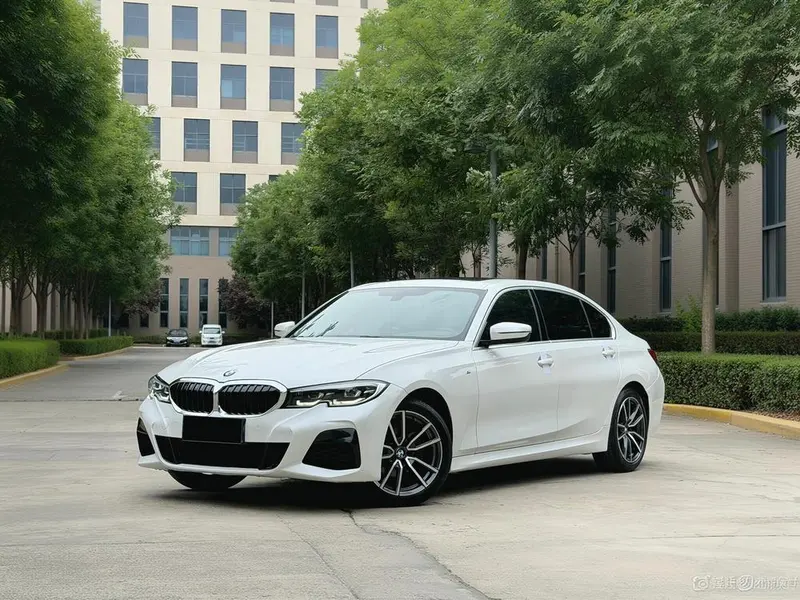 BMW 3-Series, 2021