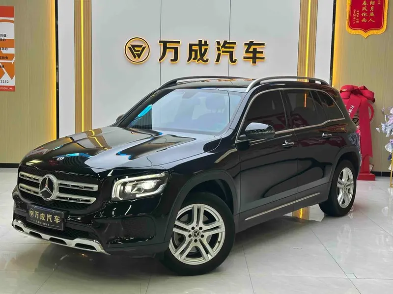 Mercedes-Benz GLB, 2023