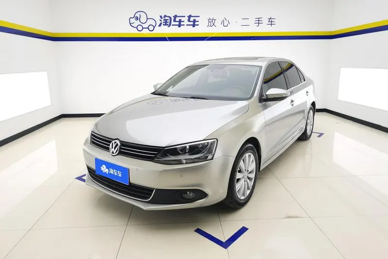 Volkswagen Sagitar, 2014