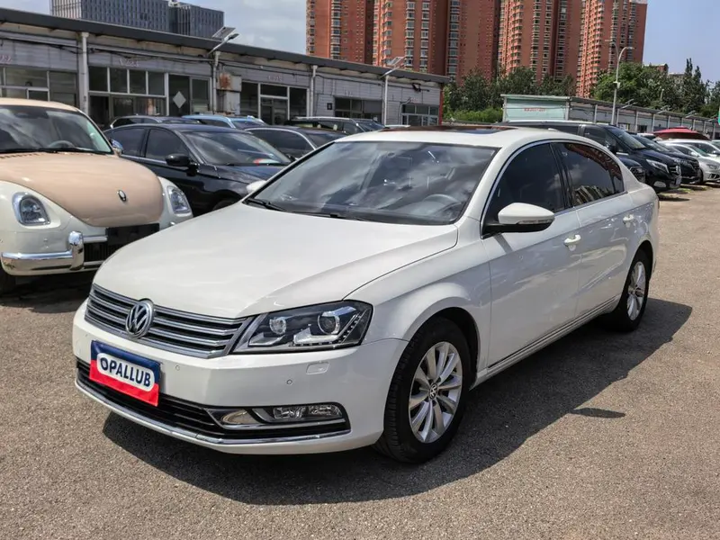 Volkswagen Magotan 1.8TSI Comfort Version, 2012 — фото 1