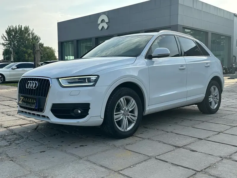 Audi Q3, 2015