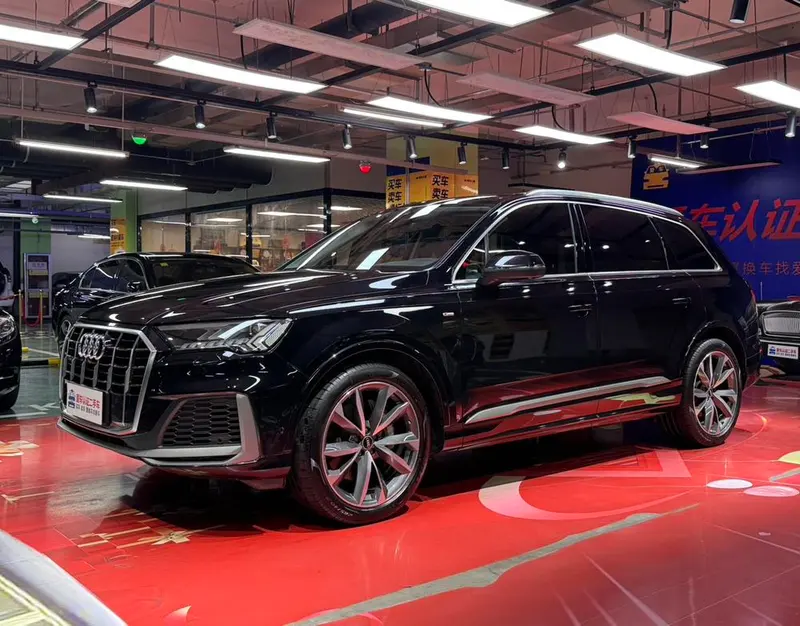 Audi Q7 55 TFSI quattro S line Sport Version, 2021 — фото 1