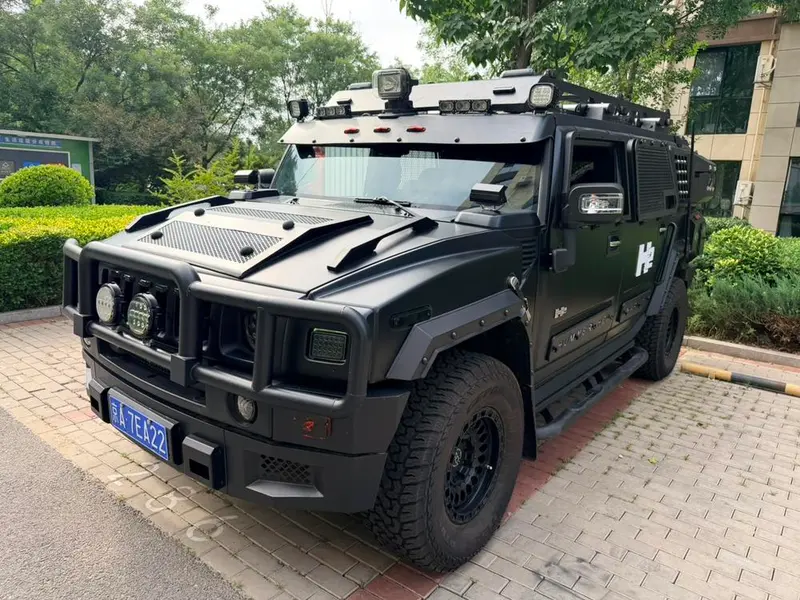 Hummer H2, 2004