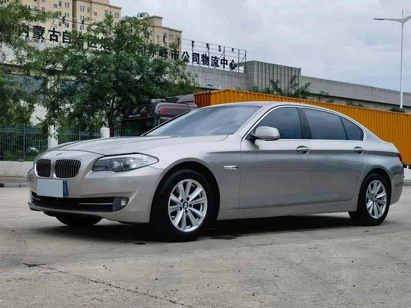 BMW 5-Series, 2012