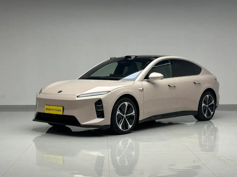 NIO ET5, 2025