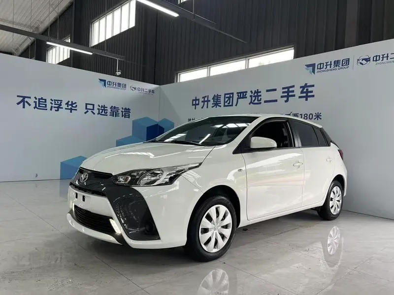 Toyota Yaris L, 2022