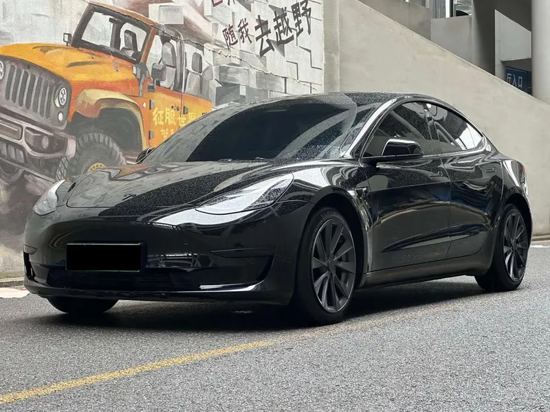 Tesla Model 3 Edition, 2022 — фото 1