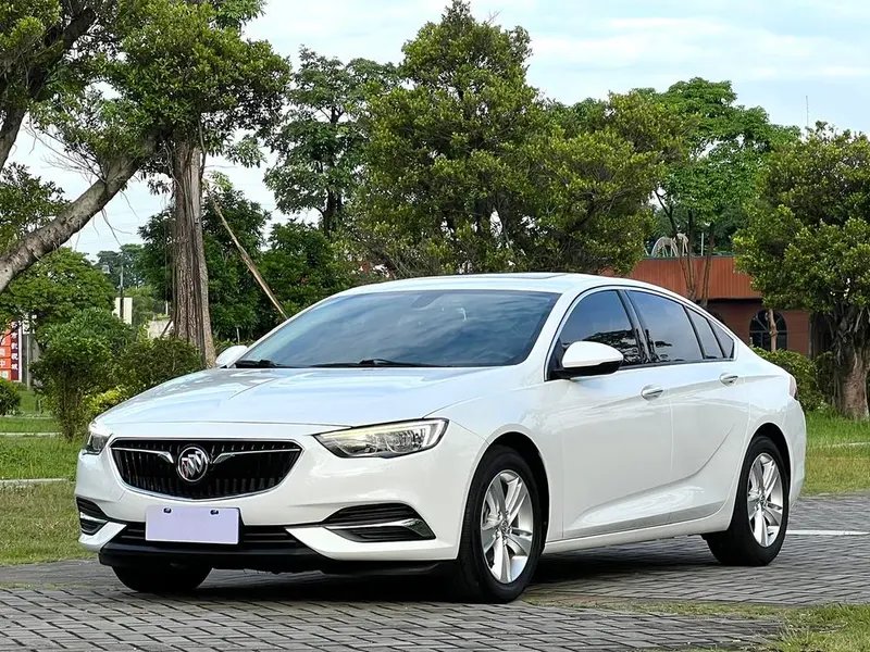 Buick Regal 20T Elite Version CN6, 2019 — фото 1