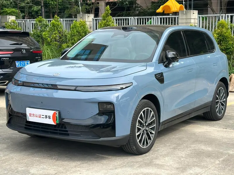 Leapmotor B10 510 Lidar Edition, 2025 — фото 1