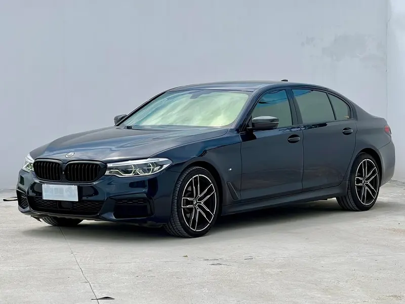 BMW 5-Series, 2020