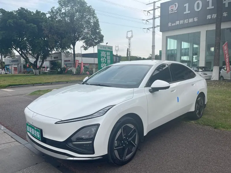 Wuling Starlight EV, 2024
