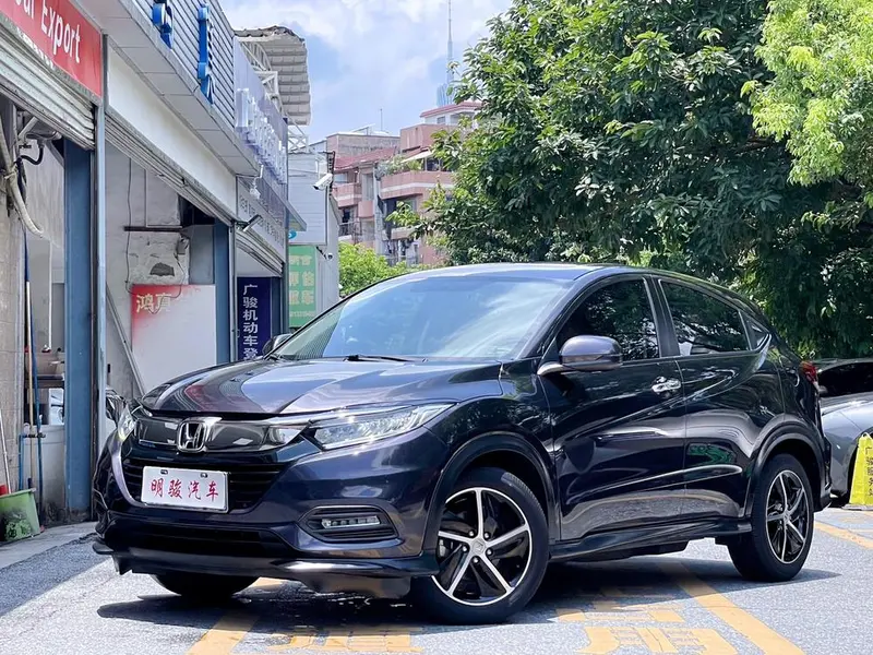 Honda Vezel 1.5L CVT Luxury Edition, 2020 — фото 1