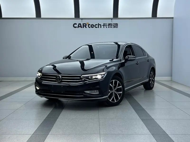 Volkswagen Magotan 280TSI DSG Comfort Version, 2020 — фото 1